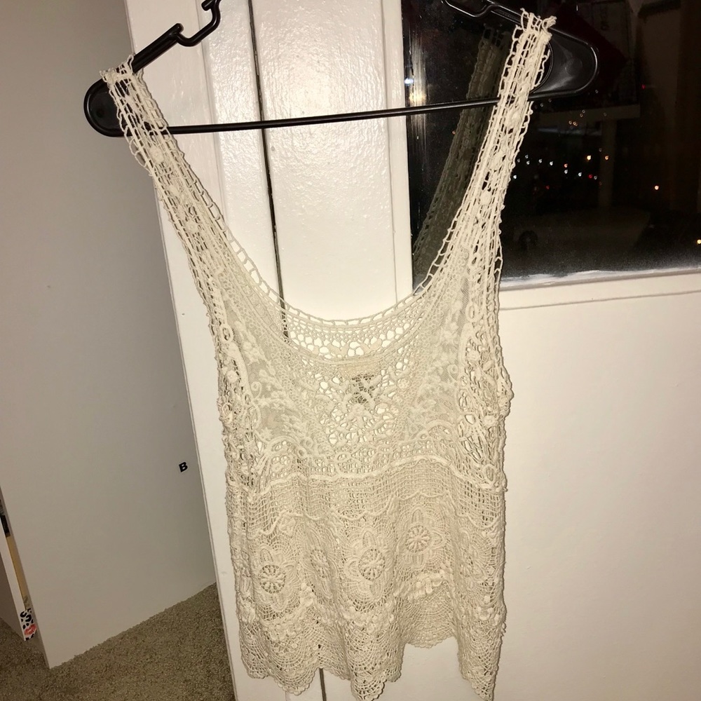 Daytrip Cream Lace tank top from the Buckle Size S